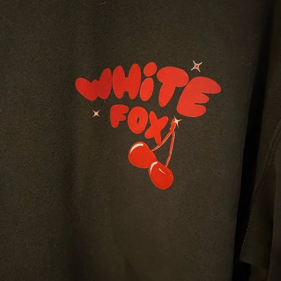 ✨White Fox✨ Cherry Bomb hoodie - Picture 4 of 5